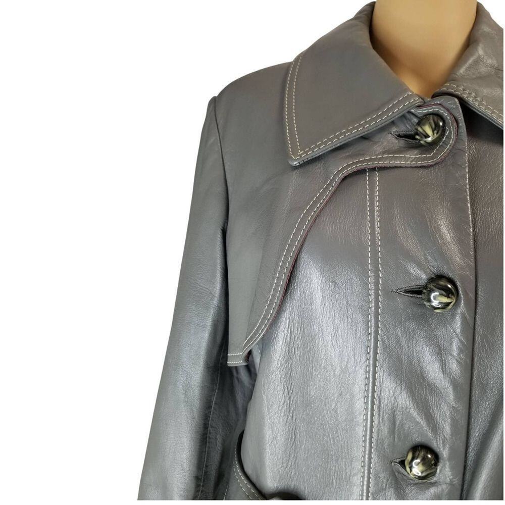 1970s Leather Wingtip Gray Belted Trench Coat Big Buttons Pockets Size Medium